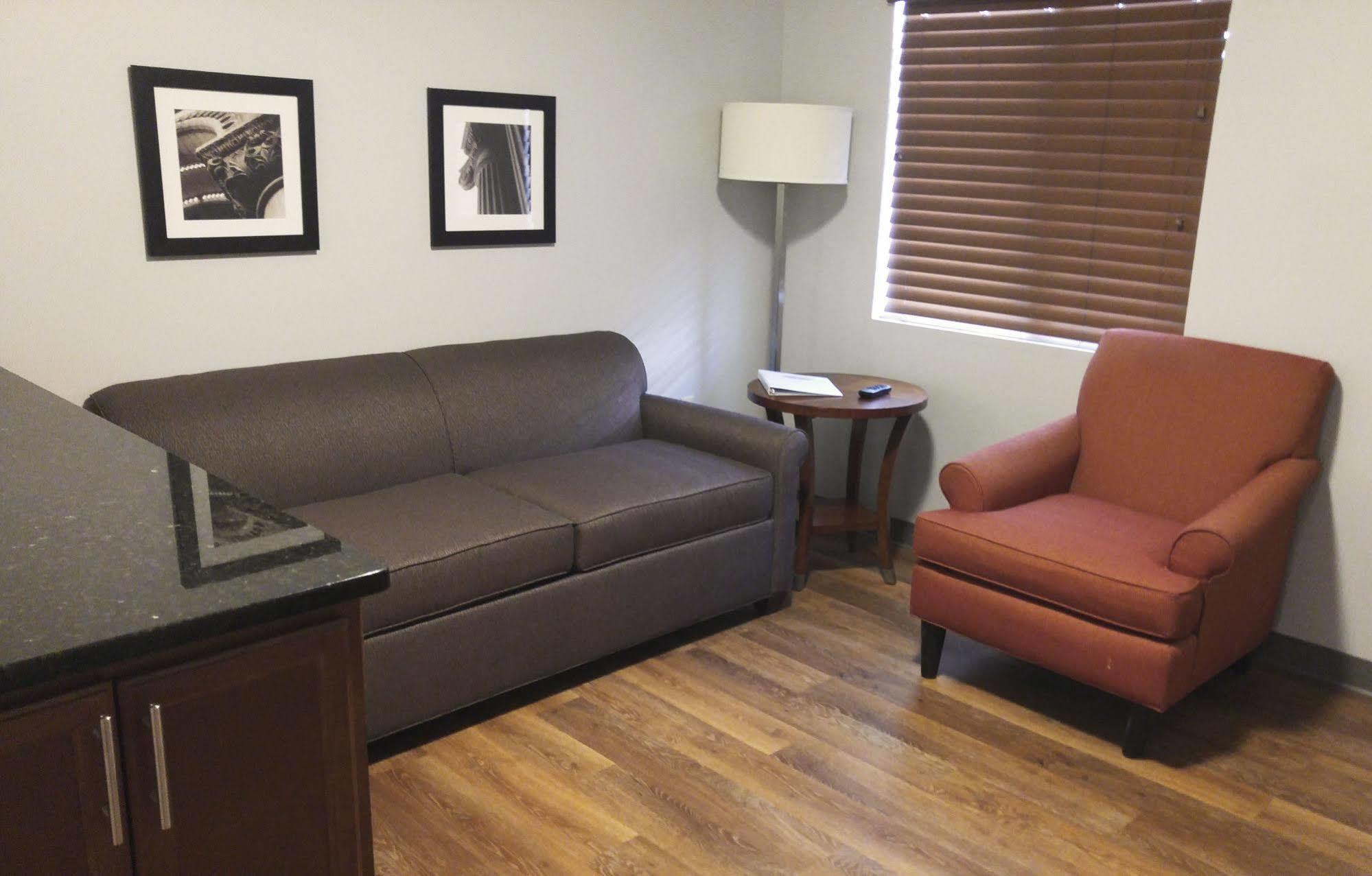Affordable Suites Of America Portage Esterno foto