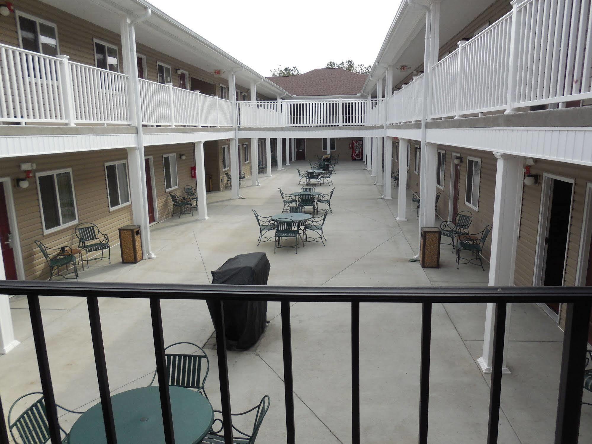 Affordable Suites Of America Portage Esterno foto