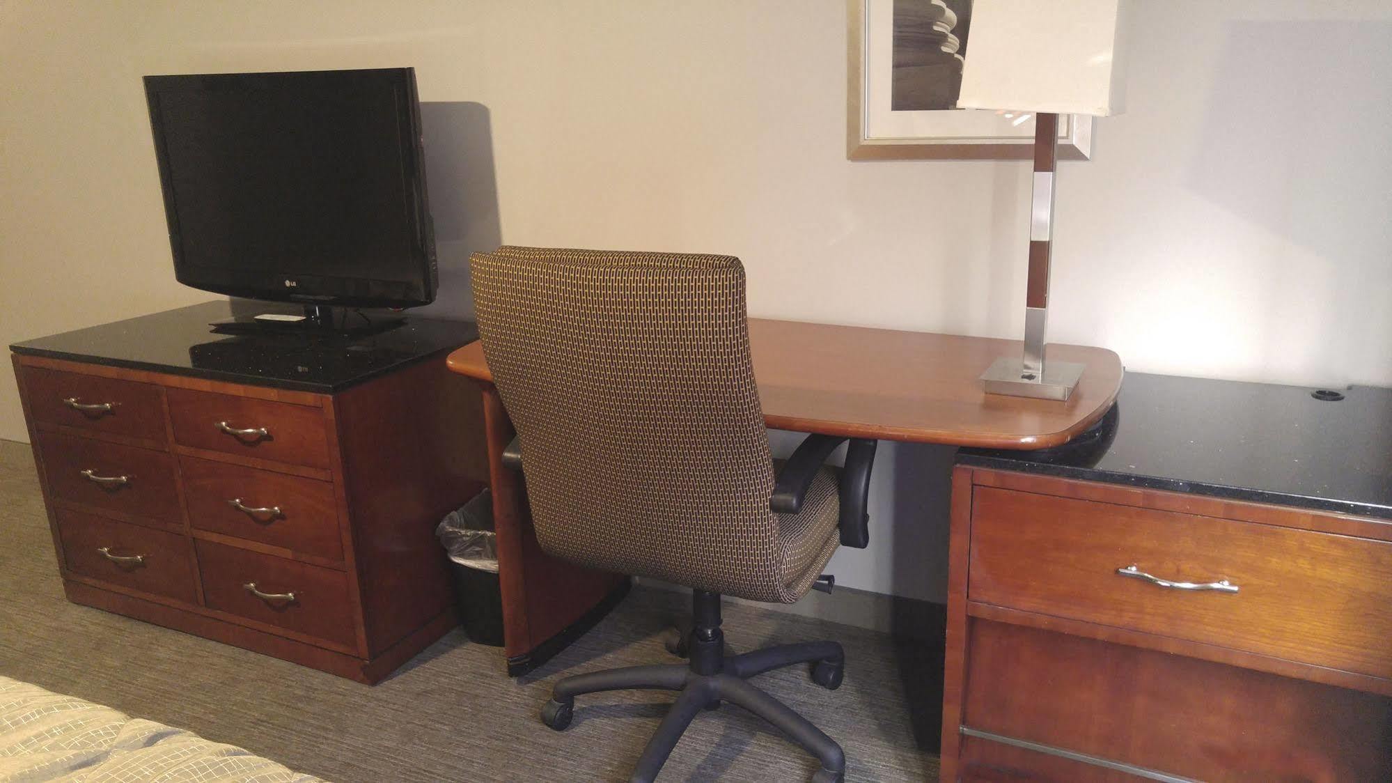 Affordable Suites Of America Portage Esterno foto